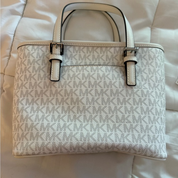 Michael Kors White Signature Satchel NWOT - Picture 2 of 5